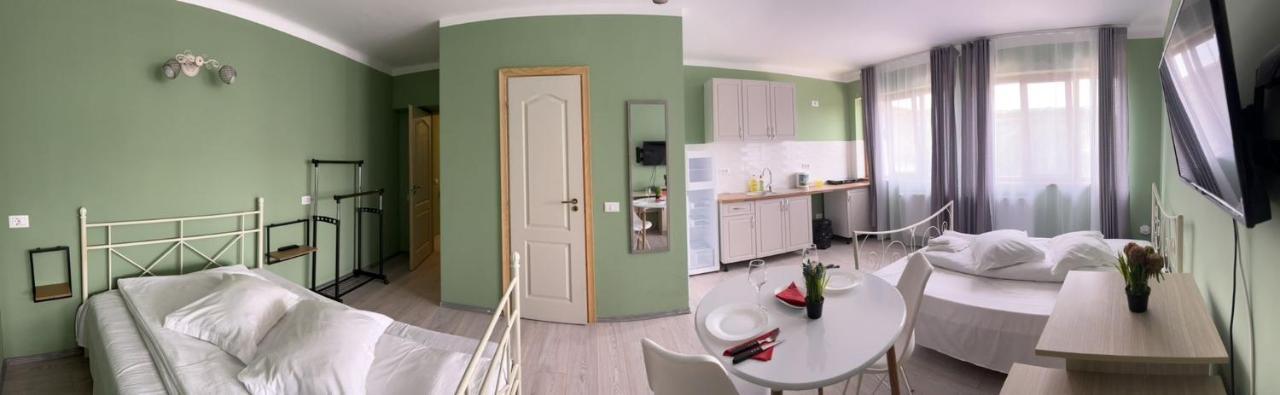 Premont Studios Ghimbav Dış mekan fotoğraf