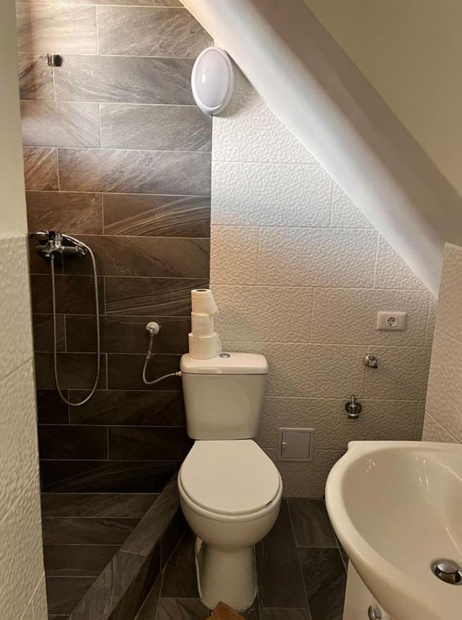 Premont Studios Ghimbav Dış mekan fotoğraf