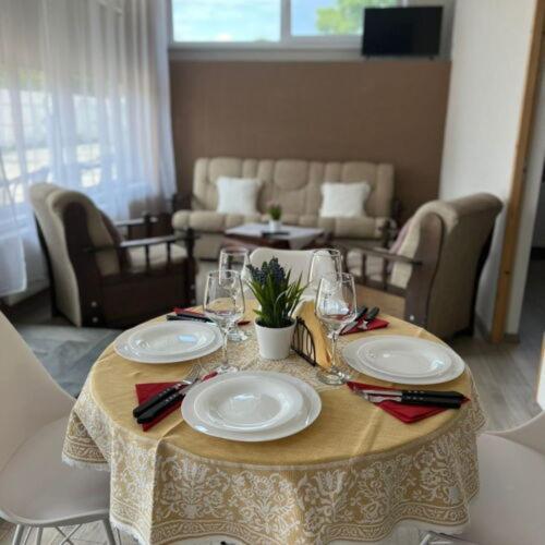 Premont Studios Ghimbav Dış mekan fotoğraf