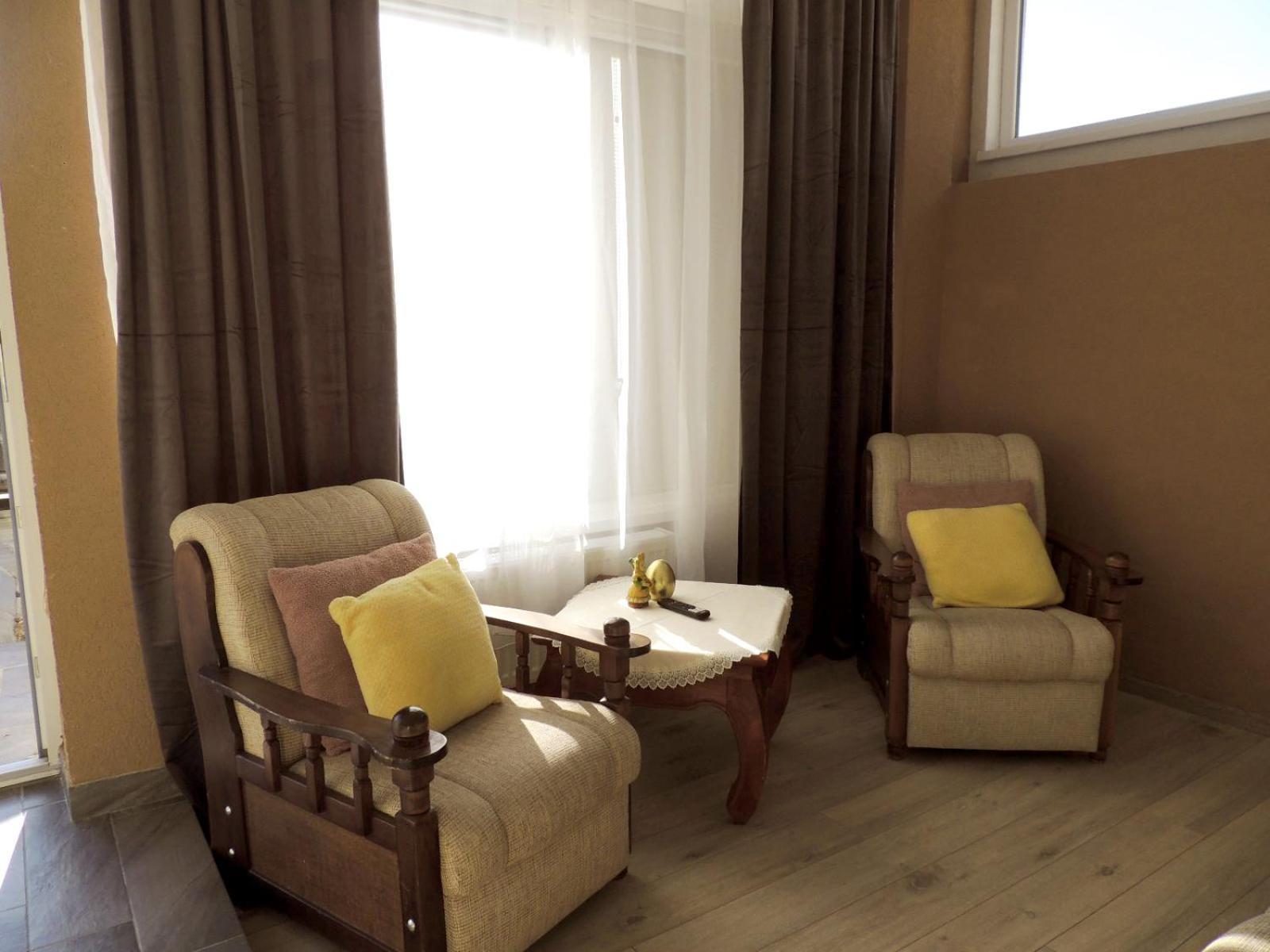 Premont Studios Ghimbav Dış mekan fotoğraf